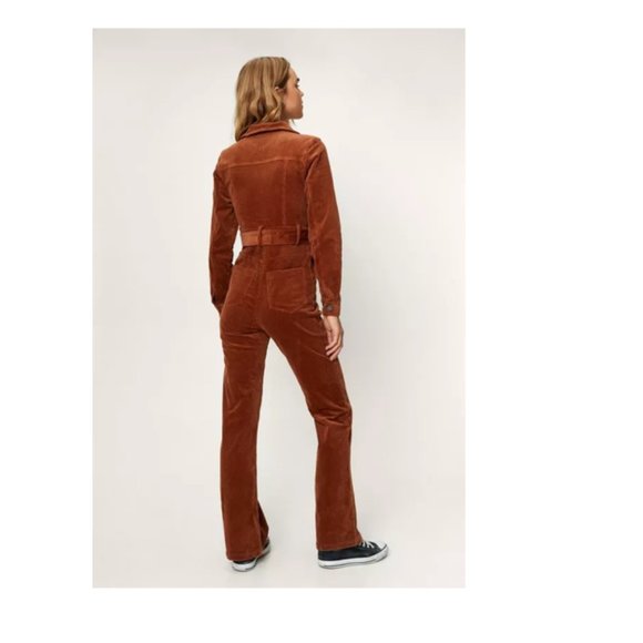 Nasty Gal Women´s Cord Long Sleeve Zip Front Jumpsuit In Brown Size 4 NWT - Picture 2 of 5